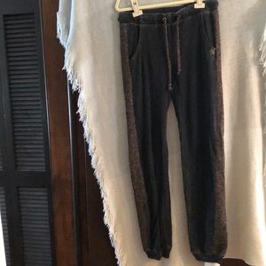 Miss Me Jogging pants